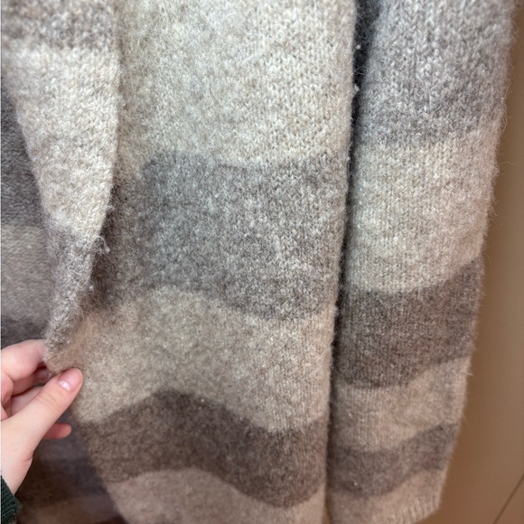 Jenni Kayne Belted Sweater Coat - Picture 4 of 9